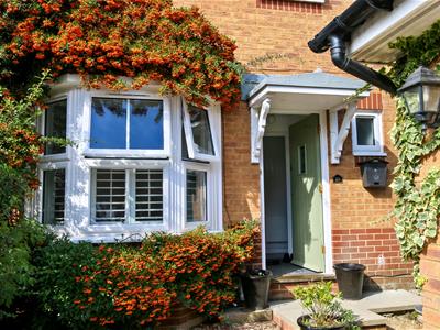 Property image 13 of home to buy in Trafford Close, Shenley